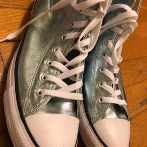 Metallic Hi Top Chucks